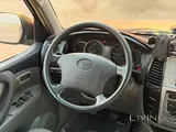 Toyota Land Cruiser G Standard 2006